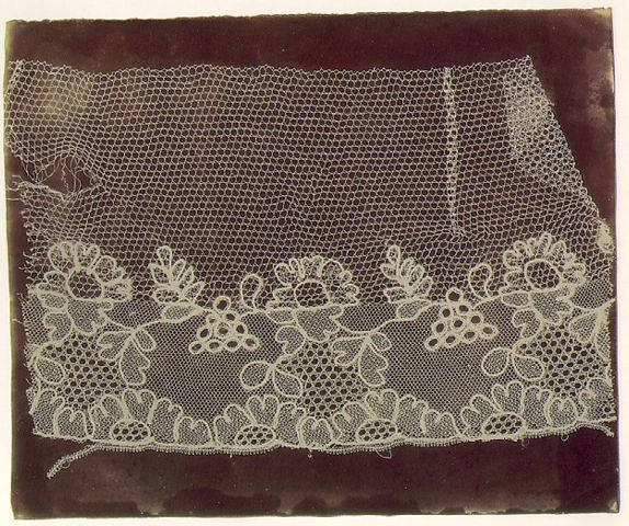 Fotó: W.H. Fox Talbot: Lace, c. 1844